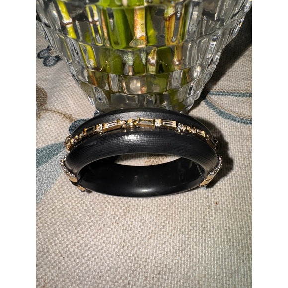 Alexis Bittar Lucite Bangle Bracelet Black Gold Tone Crystal Accent Designer - Picture 3 of 9